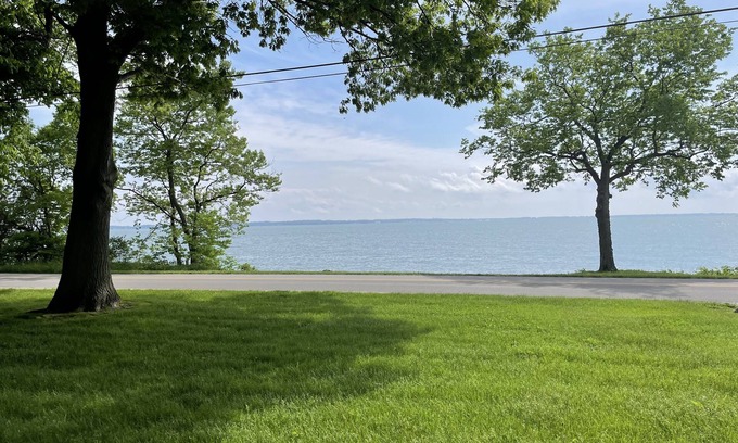 Kelleys Island House | Lakefront place for you