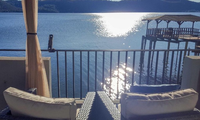 Clearlake Park House | Lakefront Retreat with Dock, Paddle Boards and Kayaks!