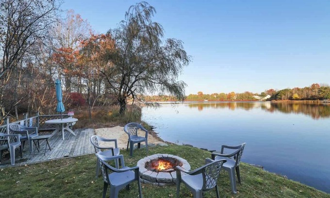 Long Pond House | Lakefront summer retreat with Private Beach, Kayaks, Fire Pit, Game Room + More!