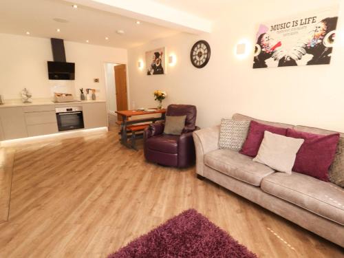 Carnforth Apartment | Lakes View Apartment 1