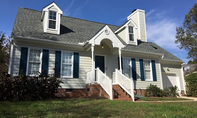 Durham House | Lakeshore 3 Bedroom Retreat