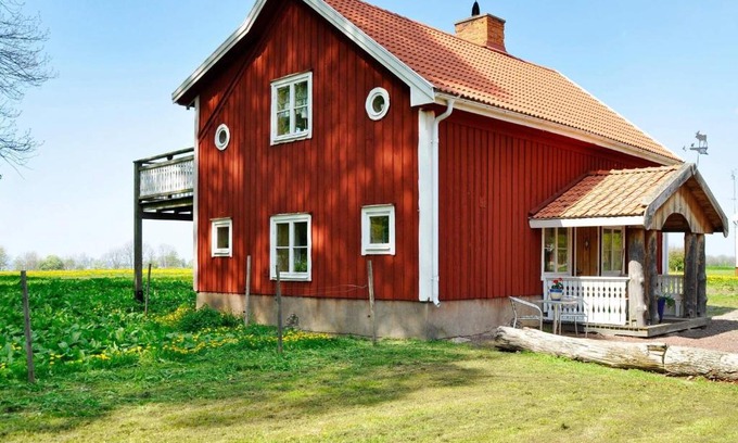 Granna House | Lakeview Cottage Retreat-By Traum