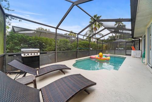 Sunset Lakes Apartment | Lakeview Family Haven in Kissimmee - Heated Pool & Scenic Views