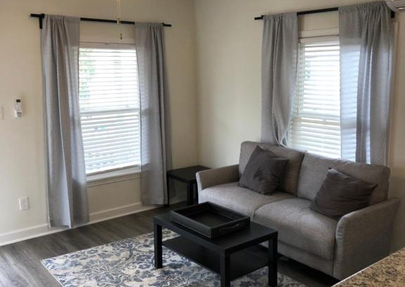 Durham House | Lakewoodlyon Park Renovated Cottage Near Duke 23b