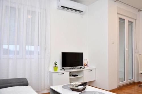 Niksic Apartment | Laki