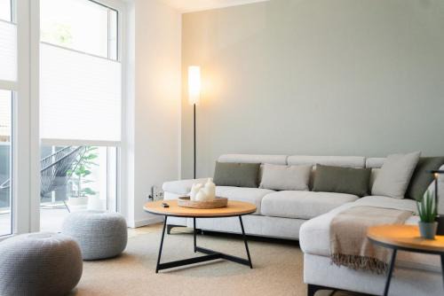 Tuebingen Apartment | LaMiaCasa City 105qm Prime-near Uni & Hospitals