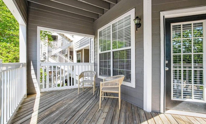 Greer Apartment | Landing at Avana Thornblade - 2 Bedrooms in Downtown Greer