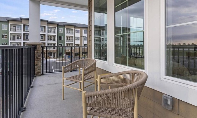 St. Johns Apartment | Landing at Bartram Park - 2 Bedrooms in Southside