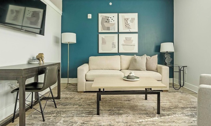 Matthews Apartment | Landing at Chestnut Farm - 1 Bedroom in Stallings