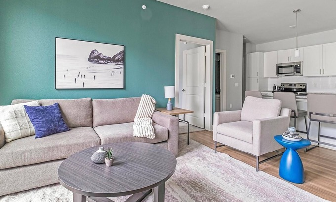 Conroe Apartment | Landing at Flats at Hooper Hill - 2 Bedrooms in.