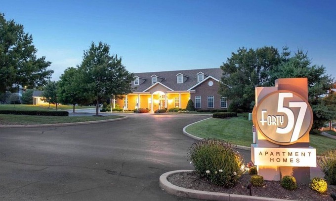 Lexington Apartment | Landing at Forty 57 Apartment Homes - 1 Bedroom in Downtown Lexington