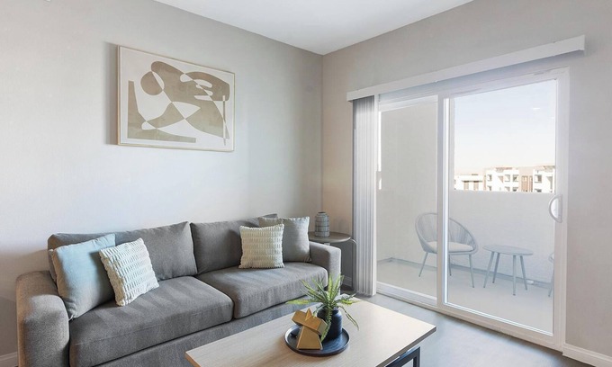 Townsite Apartment | Landing at Summit on Boulder - 2 Bedrooms in Va.