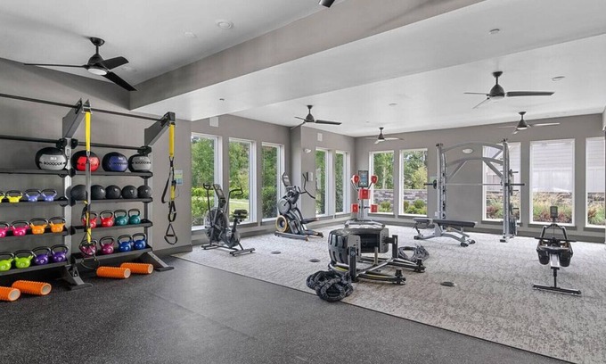 Bowling Green Apartment | Landing at The Newton Apartments - 1 Bedroom in Palisades