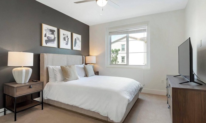 Newberry Apartment | Landing at Vanguard - 2 Bedrooms in Newberry