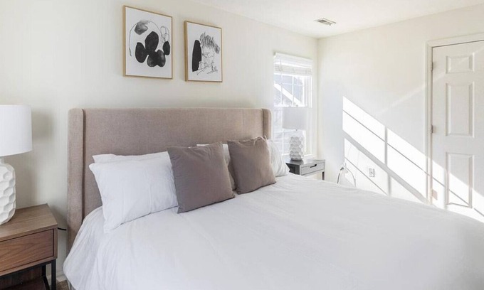 Avon Apartment | Landing at Village at Avon - 2 Bedrooms in Downtown Avon