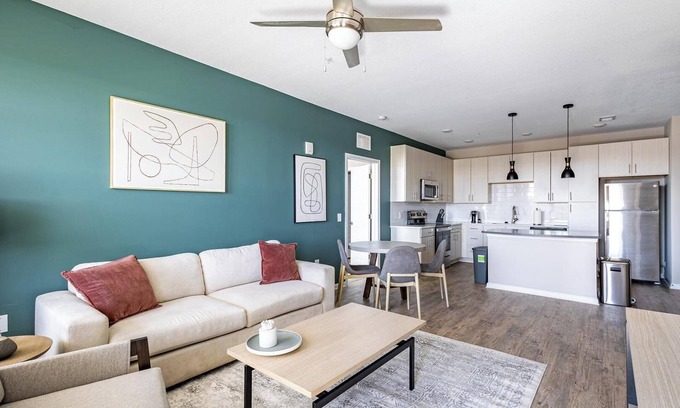 Kenton Apartment | Landing | Beautiful 2BD, Gym, Clubhouse