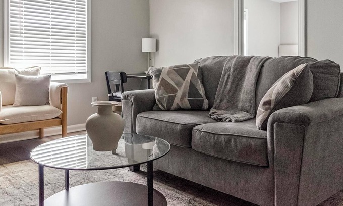 Indianapolis Apartment | Landing | Spectacular 1BD, Gym, Game Room