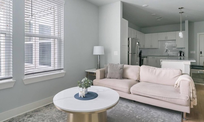 Conroe Apartment | Landing | Stunning 1BD, Clubhouse, Game Room