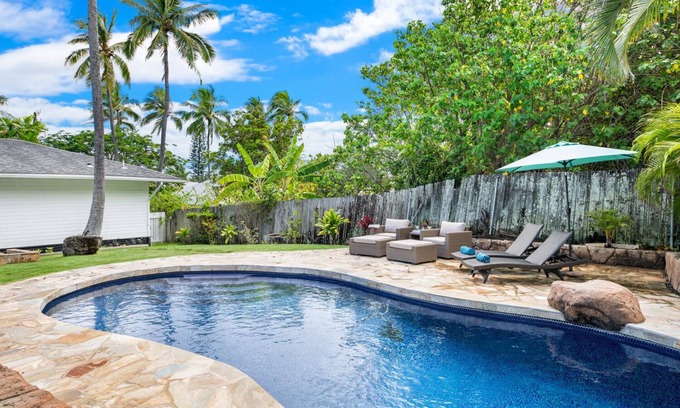 Lanikai House | Lanikai Cottage: Charming Tropical Oasis w/Private Pool & A/C, Walk to Beach
