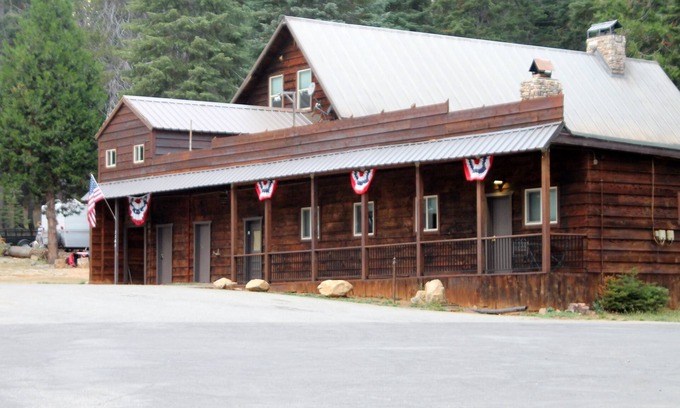 La Porte Cabin | Laporte Lodge-Armstrong/Mathews Cabin for rent