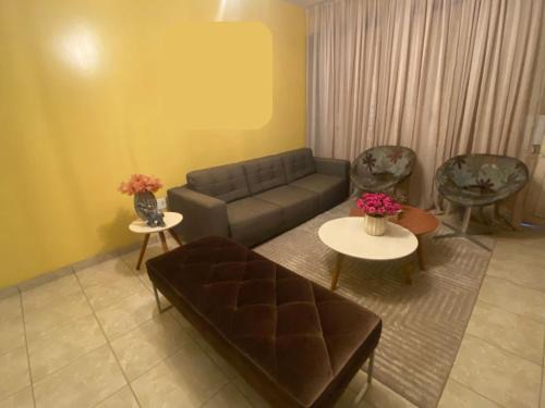 Cidade Velha House | Lar- família Lobato