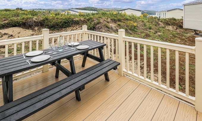 Cardigan House | Large 12ft-wide caravan with one double with en suite W.