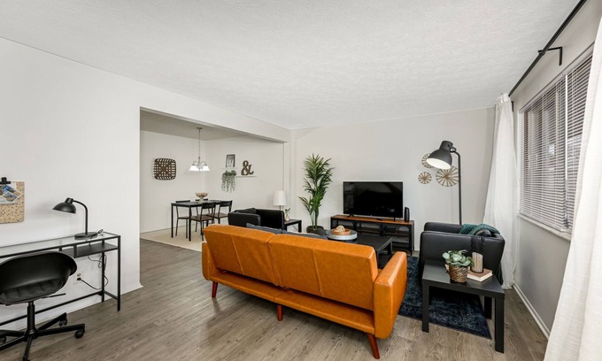 Northwest Akron Apartment | Large 2Bd Haven for Travelers!