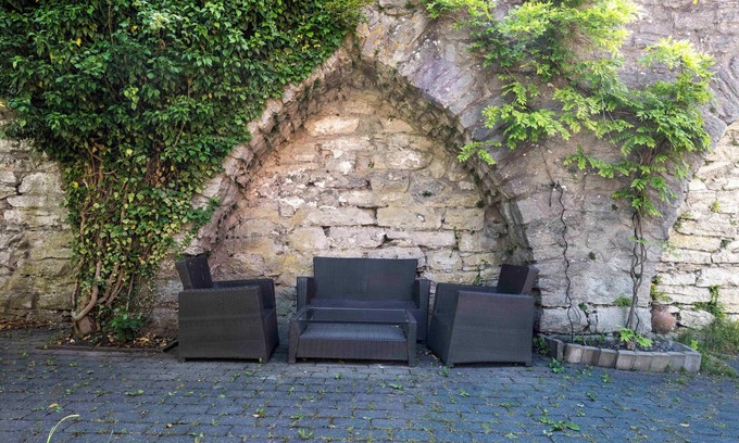 Innerstaden Apartment | Large 4 bedroom Villa with beautiful garden