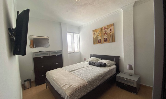 Playa de Arinaga Apartment | Large, fully equipped apartment in a quiet and trendy area by the sea.