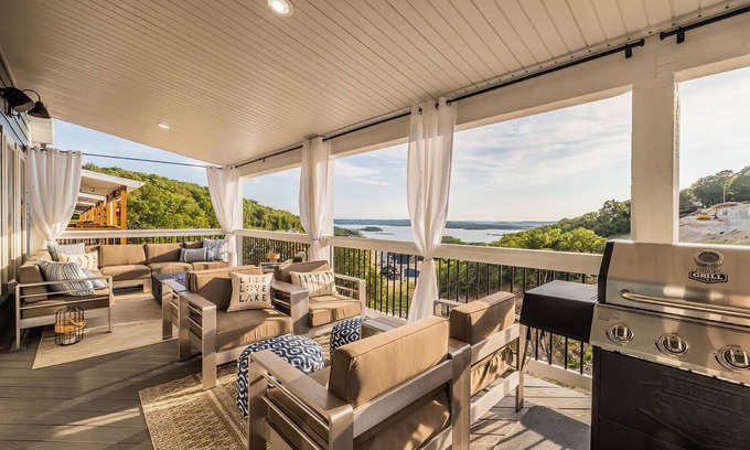 Table Rock House | Large-group Retreat w/Hot Tub, 2 Kitchens, Grill