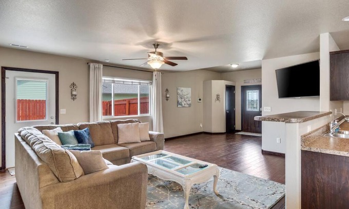 Rapid City House | Large Home in the Most Convenient Location