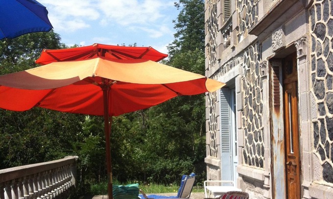 Veze House | Large independent house for seasonal rental: 16 people