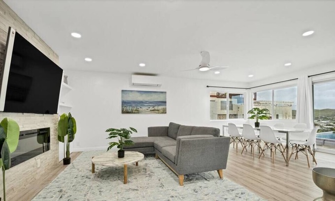 Keolu Hills House | Large Kailua Home w/Spectacular Views