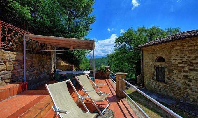 Greve in Chianti Apartment | Large lodging in San Polo Chianti,terrace for al fresco dining,Wi-Fi,quiet,sl 9