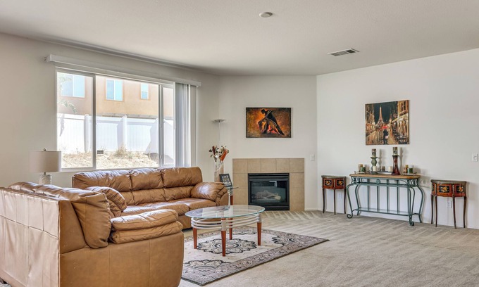 Menifee House | Large Menifee Home: 1 Block to Neighborhood Park!