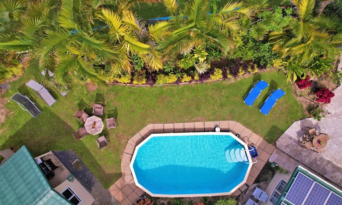 Muri House | Large modern home perfect for the whole family or group of friends.