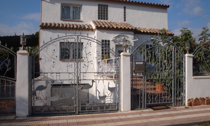Les Tres Cales Villa | Large villa with pool, billiards/cinema room, 12 people