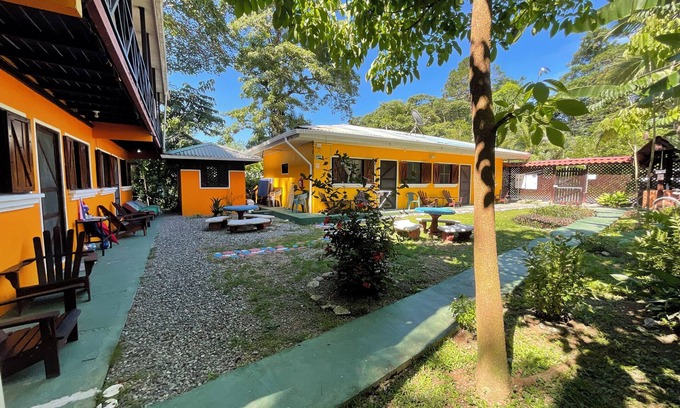 Puerto Viejo de Talamanca Apartment | Las Casitas de Playa Negra