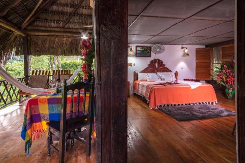 Marques de Comillas Cabin | Las Guacamayas Lodge, Selva Lacandona, Chiapas México