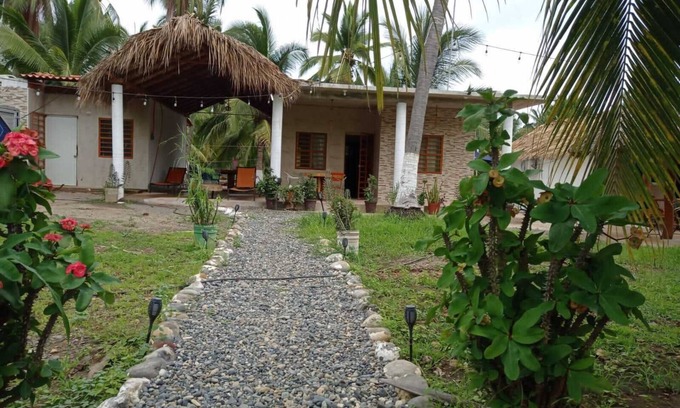 Saladita House | Las Palmas House La Saladita Beach