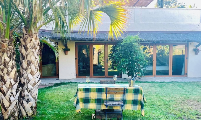 Bolonia Apartment | Las Palomas Coastal Retreat, Tarifa sleeps 2-4