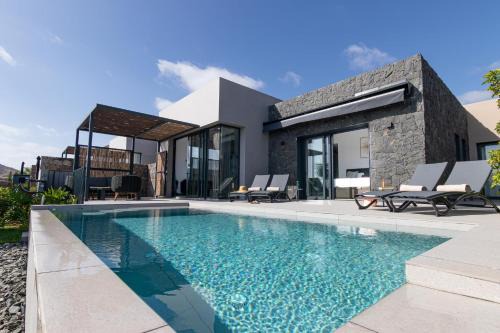 Salobre Villa | Las Yucas 16 by VillaGranCanaria