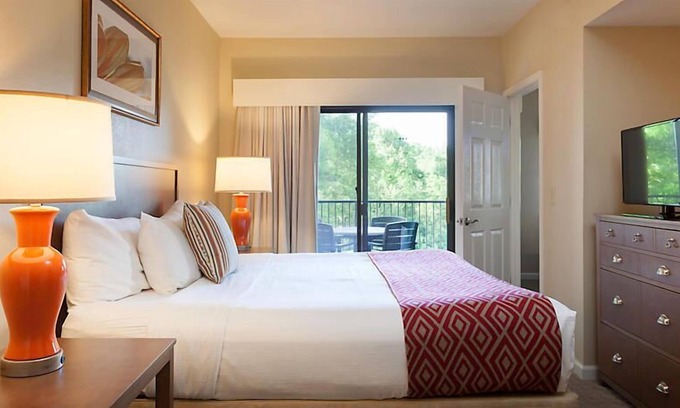 Pigeon Forge Resort | Laurel Crest Vacation Resort in the Smoky Mountains.