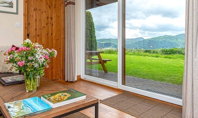 Eglwysbach Cottage | Laurel Indoor Pool · Hot Tub · Sensational Views