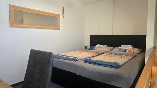 Lubeck City Centre Apartment | LaViva Home 24 - Studio mit Galerie