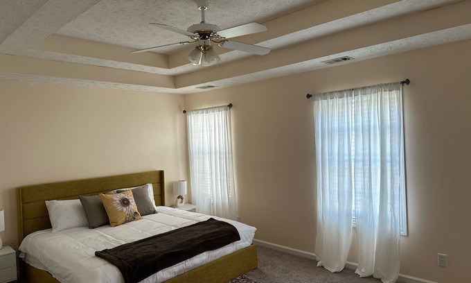 Lawrenceville House | Lawrenceville cozy home