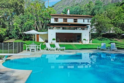 Araras House | Lazer Completo - Piscina - Churrasqueira - Vista