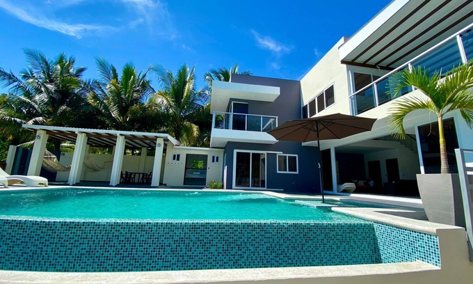 Costa Del Sol House | Lazo Beach House, Costa del Sol