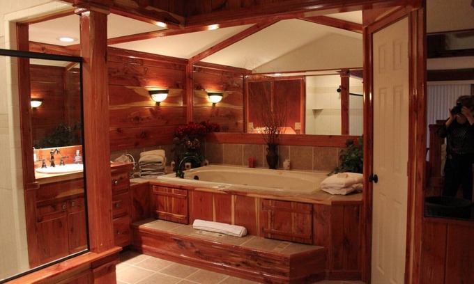 Joppa Apartment | Lazy G #1 Honeymoon Suite