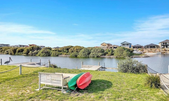 Nangkita House | Lazy Lodge on Blanche A Family Escape on the River